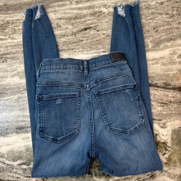 Express Ankle Skinny Jeans High-Rise Size 2 Regular - Picture 5 of 5